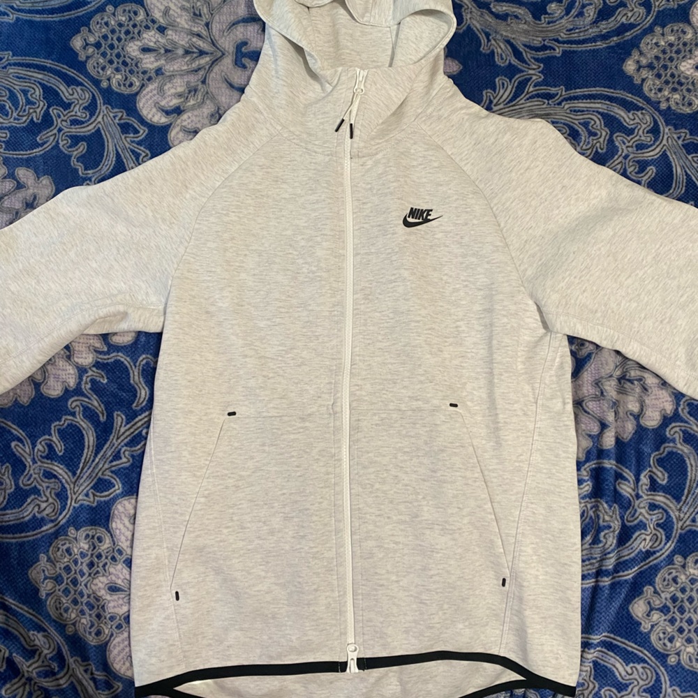 Nike Tech Fleece Full Zip Up